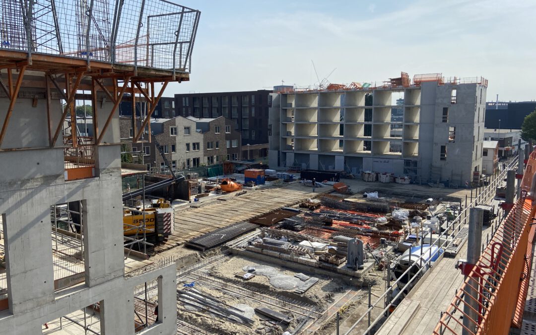 Hoogste punt De Vrije Kade fase 3 in Amsterdam Noord bereikt